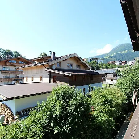 Chalet Berg & Bach Dağ evi Kirchberg in Tirol