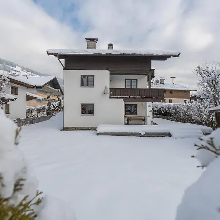 Chalet Berg & Bach Dağ evi Kirchberg in Tirol